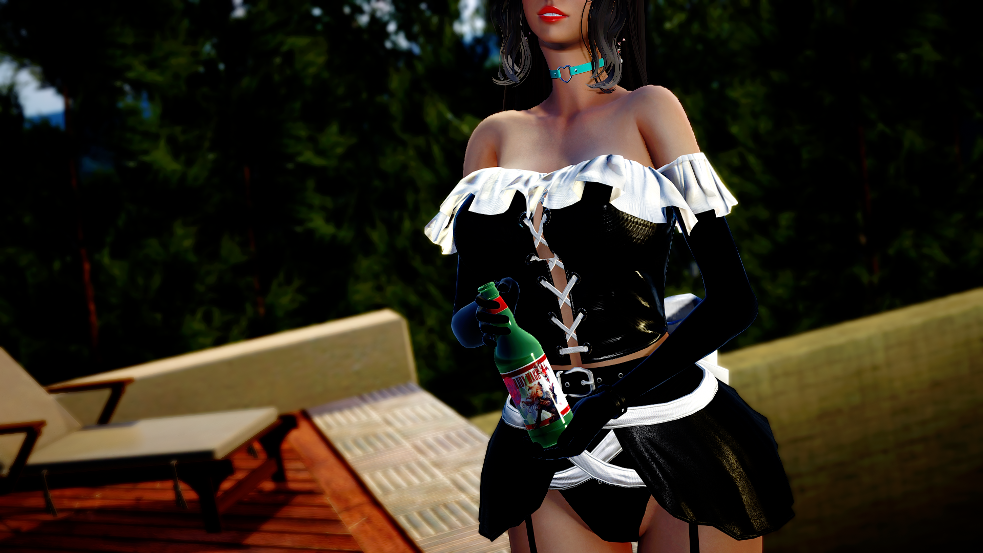 Naomi: Breaking the Queen Bee